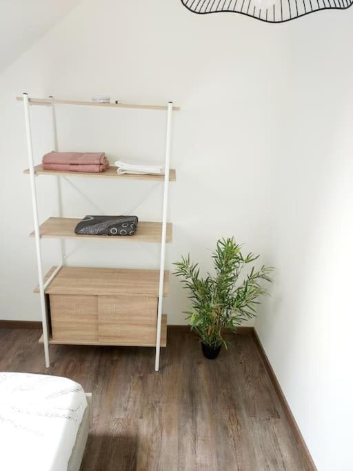T2 Cosy Vieux Montlucon Apartman Kültér fotó
